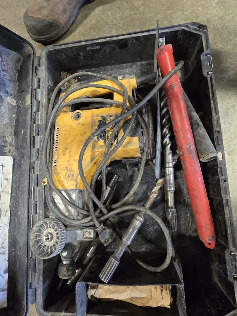 Lilja Tiling & Excavating LLC. Retirement Auction