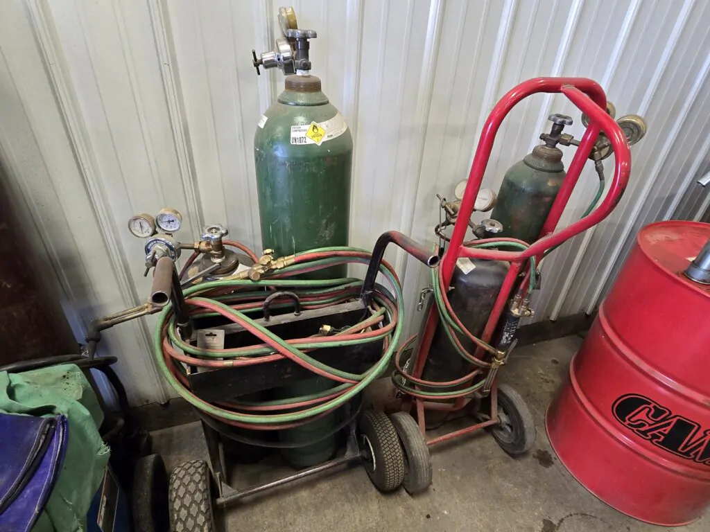 Lilja Tiling & Excavating LLC. Retirement Auction