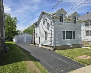 Real Estate- Home in Dekalb, IL 